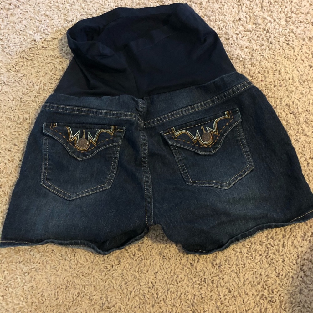 Bella Vida Maternity denim shorts